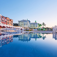Luxury Hotels & Resorts